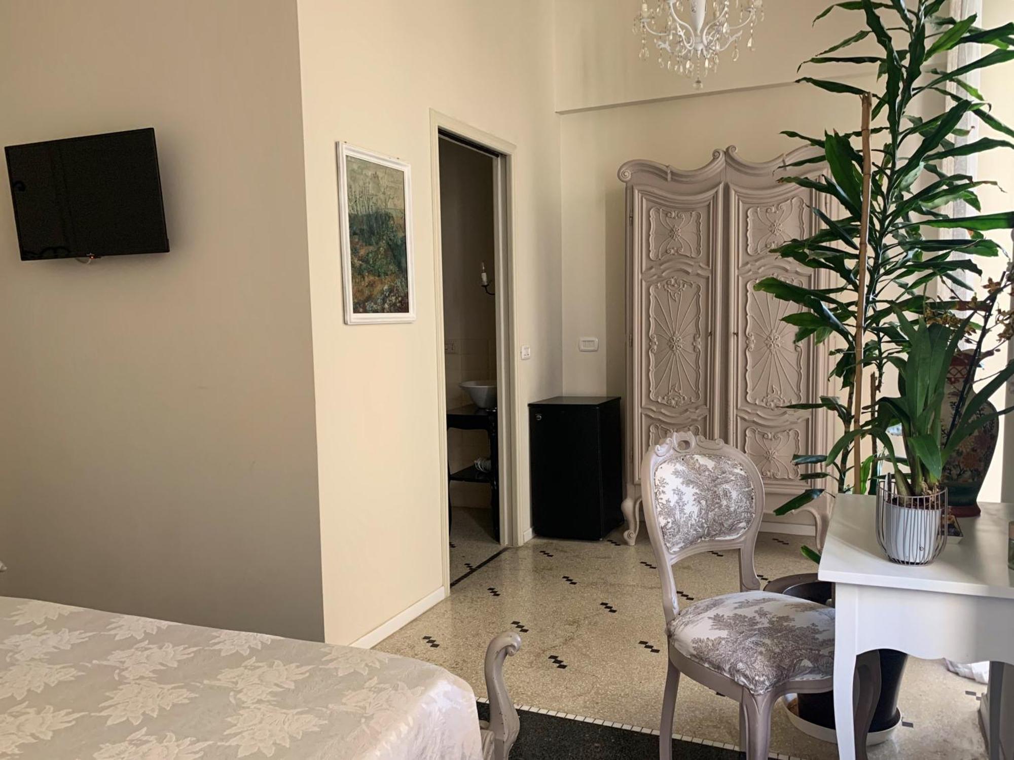 Seven Boutique Hotel Сестри Леванте Екстериор снимка